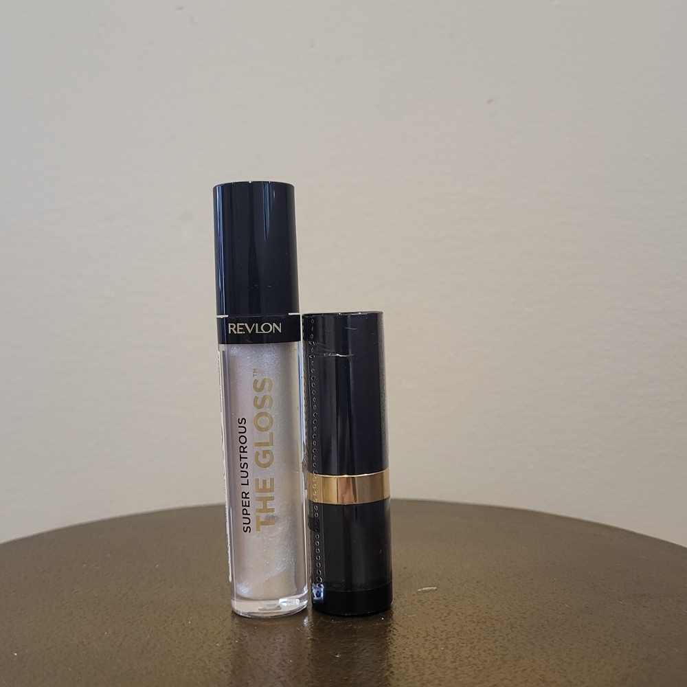Revlon Super Lustrous The Gloss and 730 Revlon Red Lipstick Duo